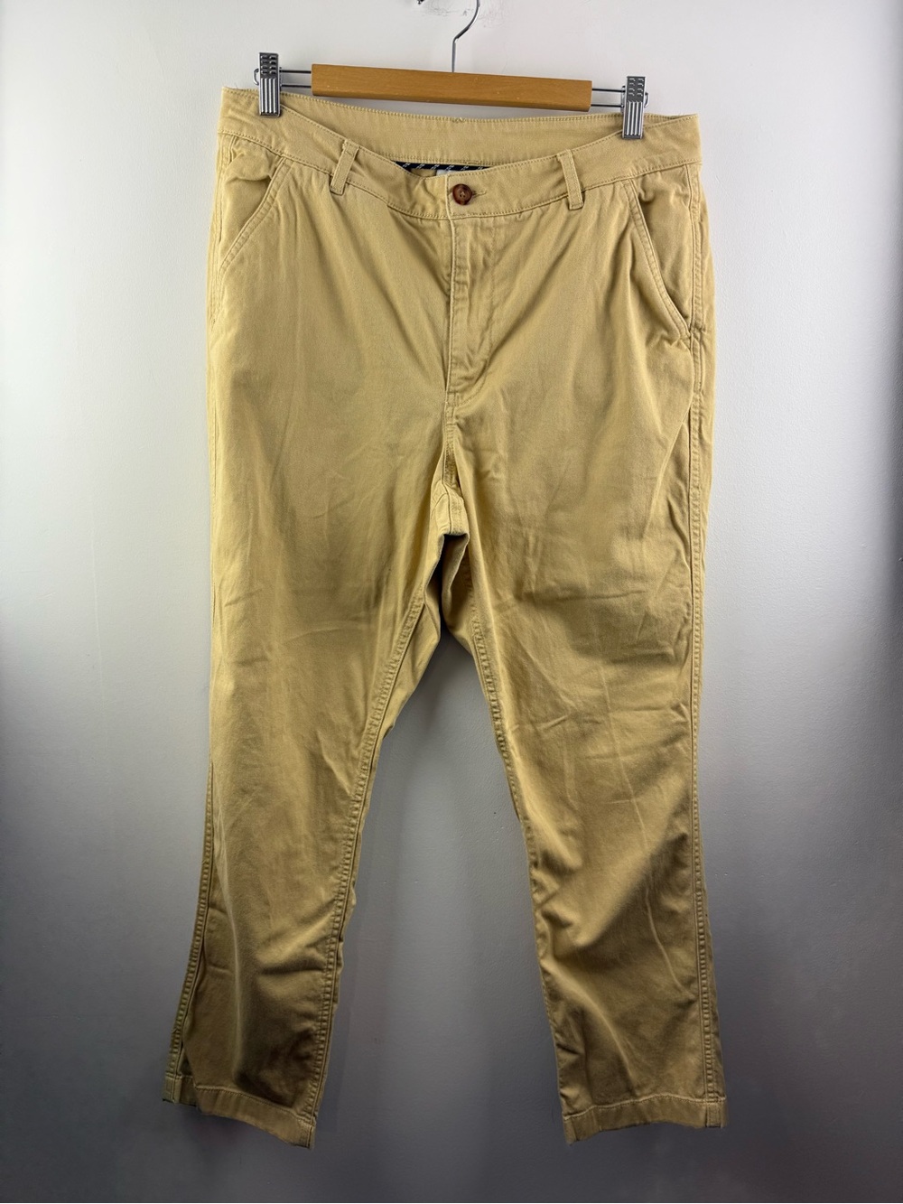 L.L. Bean Comfort Stretch Straight Leg Chino Pants Khaki Tan Size 14